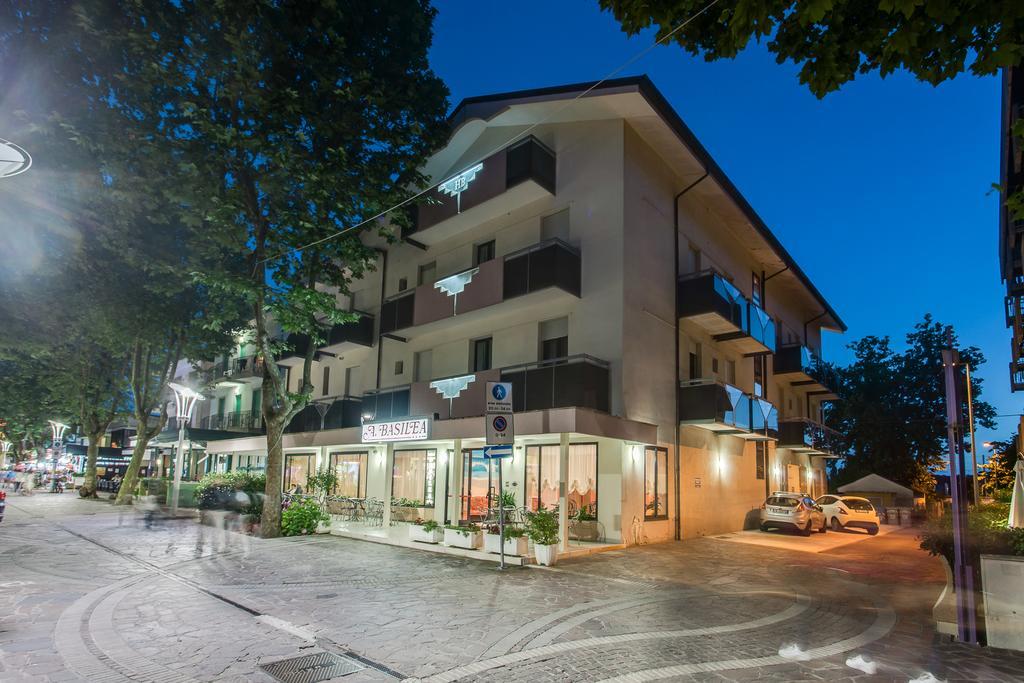 Hotel Basilea Bellaria-Igea Marina Exteriér fotografie